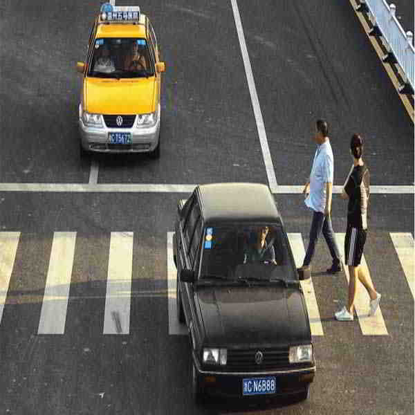 機動車不禮讓行人取證系統(tǒng)